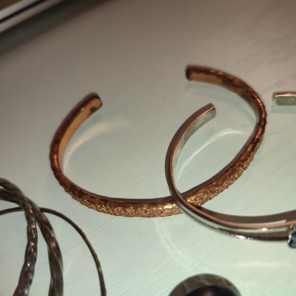 Bracelets Earrings Vintage Jewelry Bundle 11 Pcs Retro Cuff Dangle 4 Leaf Clover - Picture 5 of 9